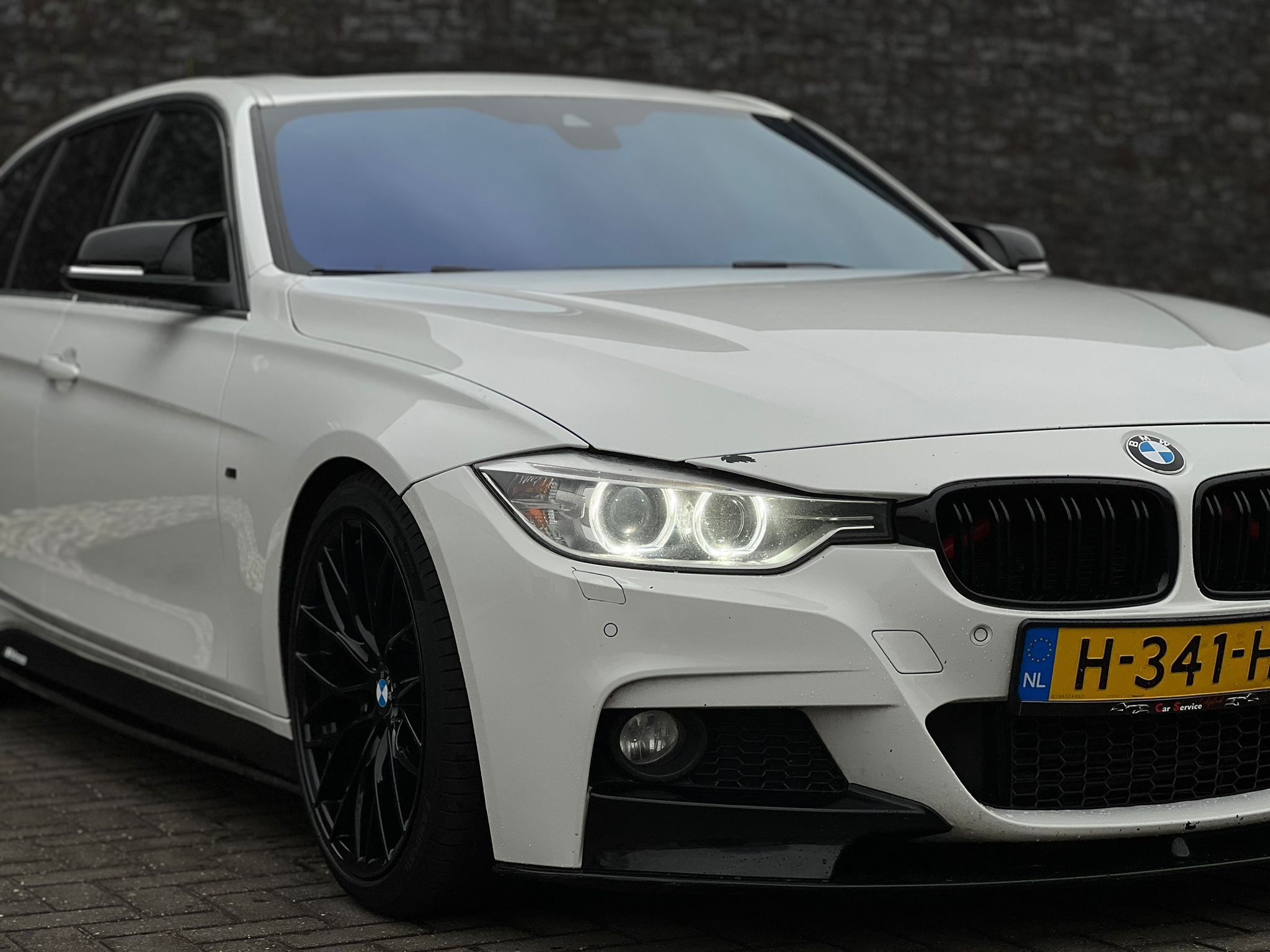 BMW 320D F31 Automaat thumbnail 3